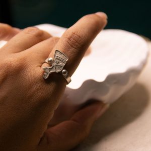 800 Silver Nefertiti Ring
