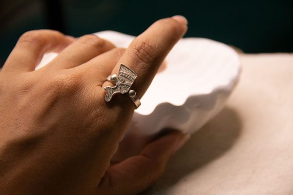 800 Silver Nefertiti Ring 800 Silver Nefertiti Ring